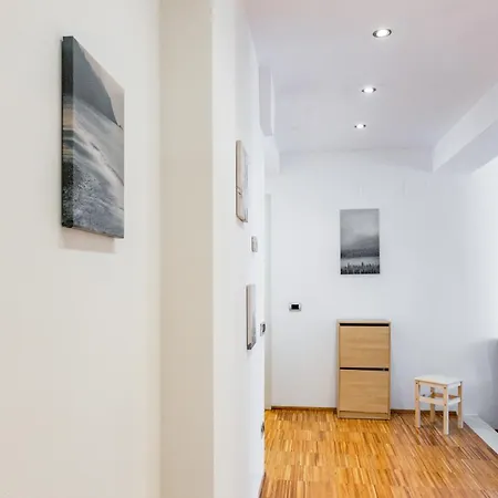 Guesthost - Ponte Solferino Bright & Cozy 아파트 *